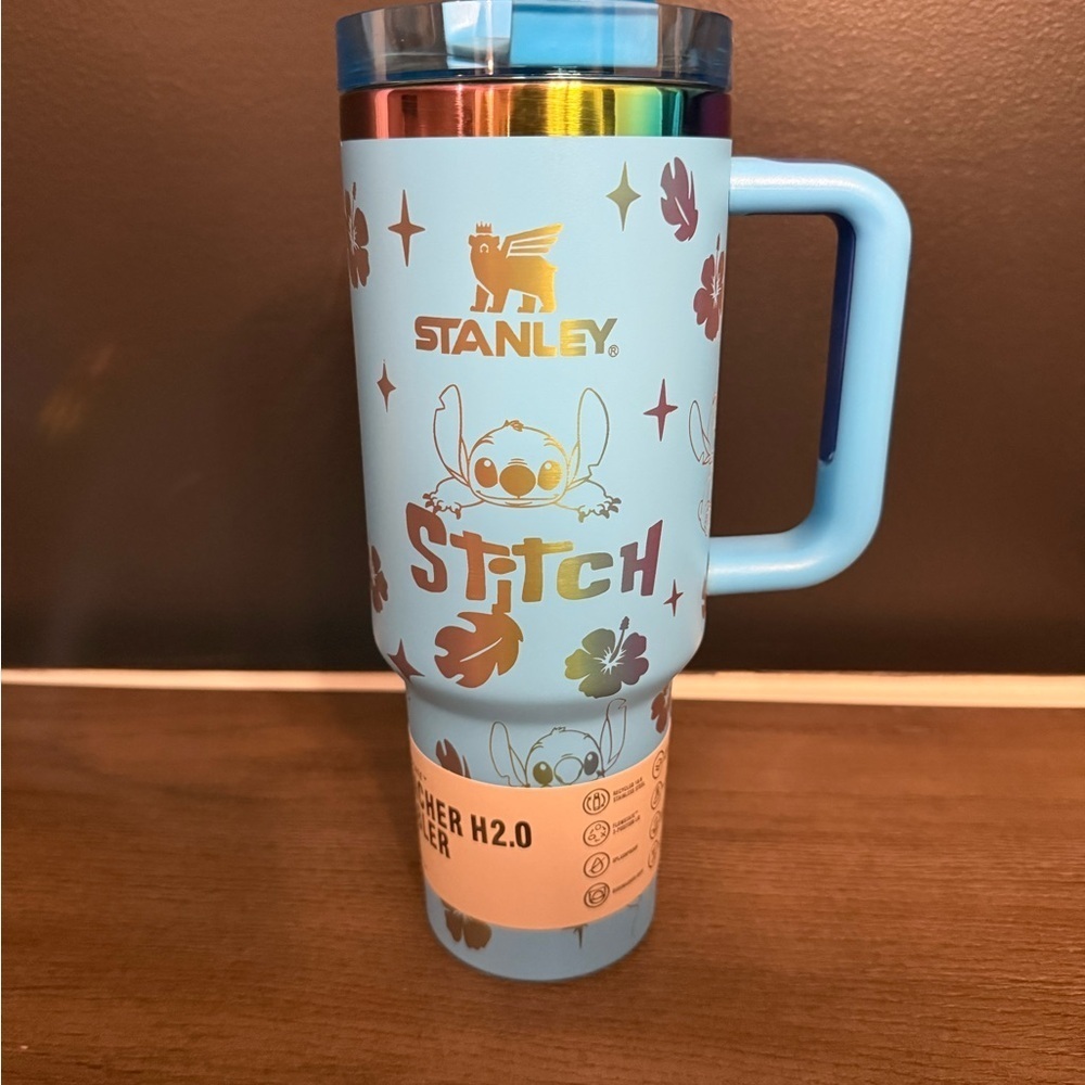 Stanley Light Blue Stitch Mug with Colorful Lid 40oz